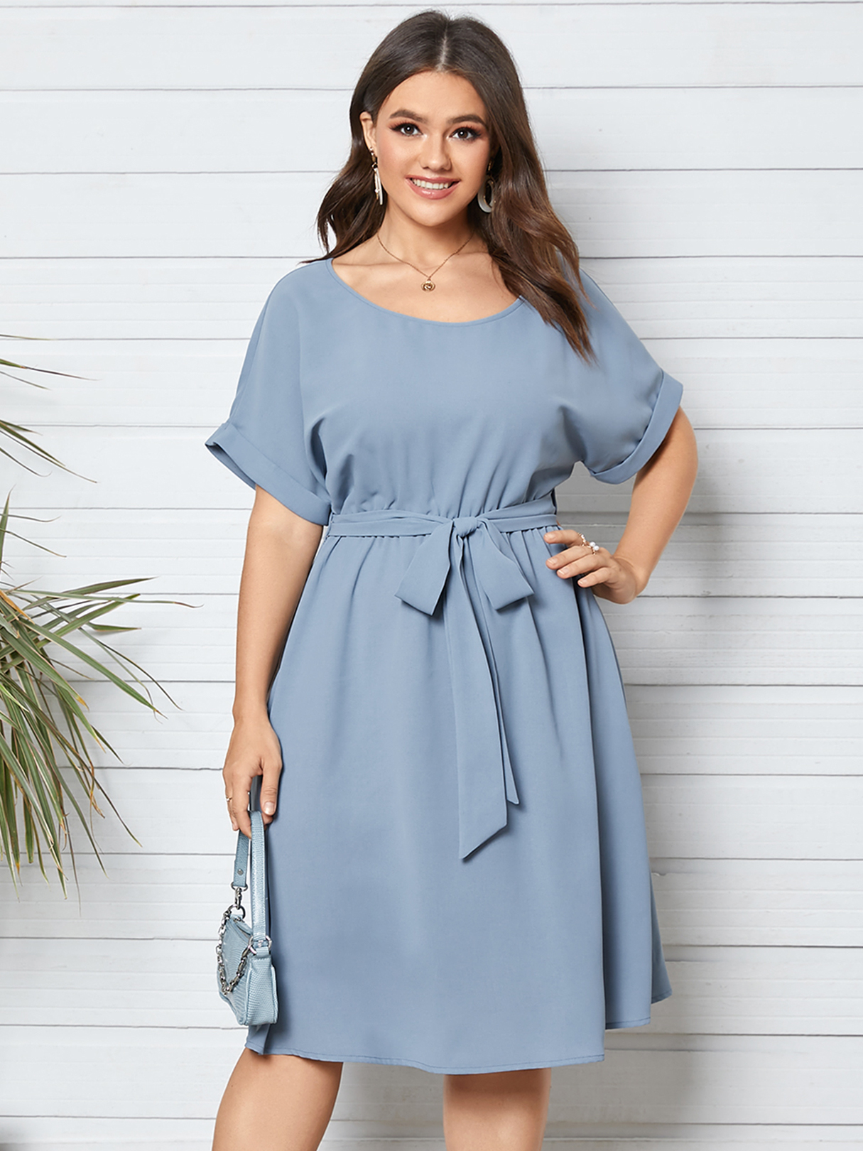 YOINS Plus Size Round Neck Belt Design Roll Short Sleeves Dress