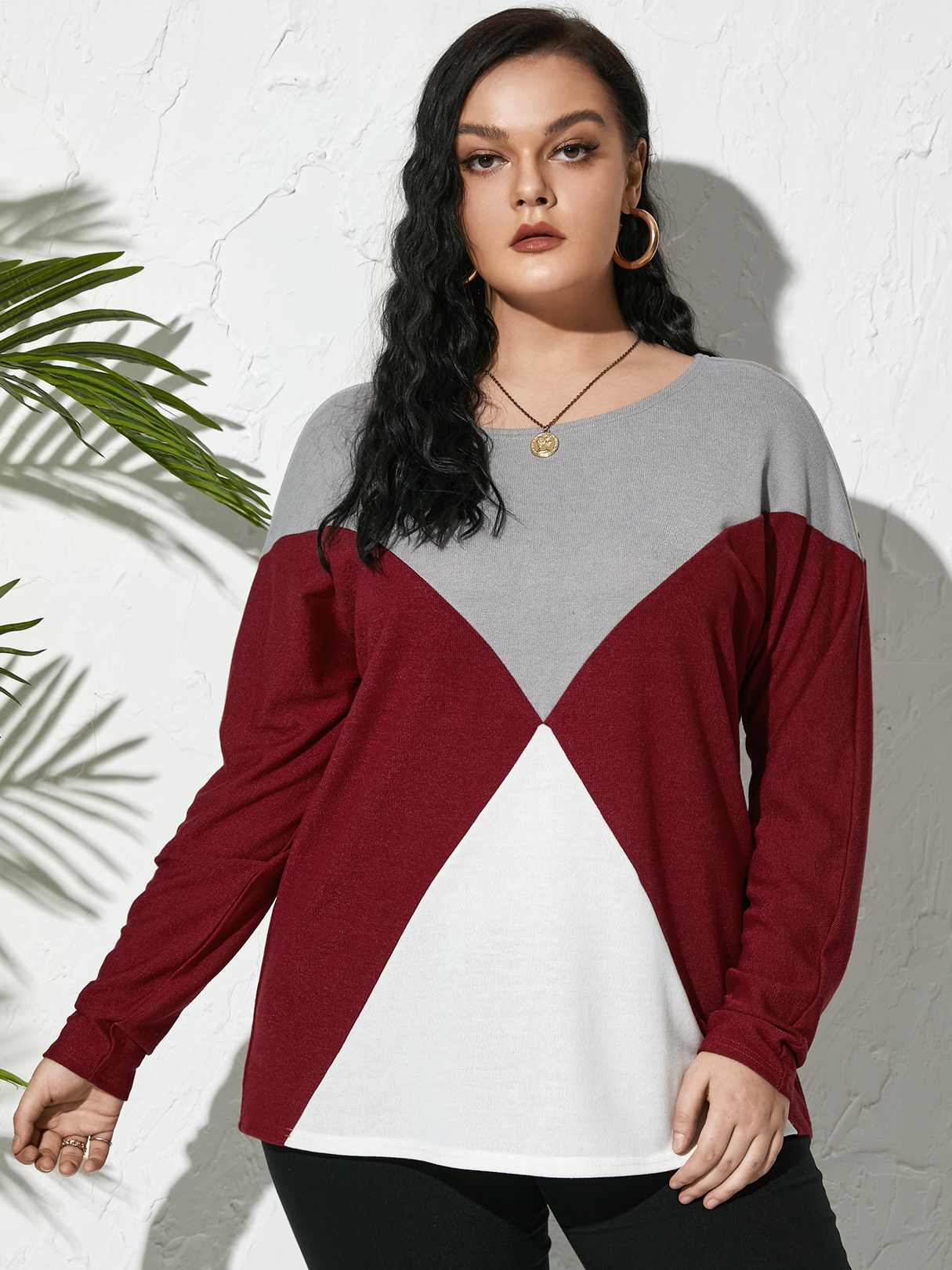 YOINS Plus Size Round Neck Color Block Long Sleeves Tee