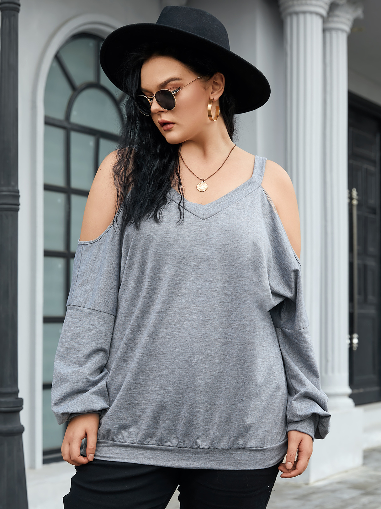 YOINS Plus Size Cold Shoulder Long Sleeves Sweatshirt