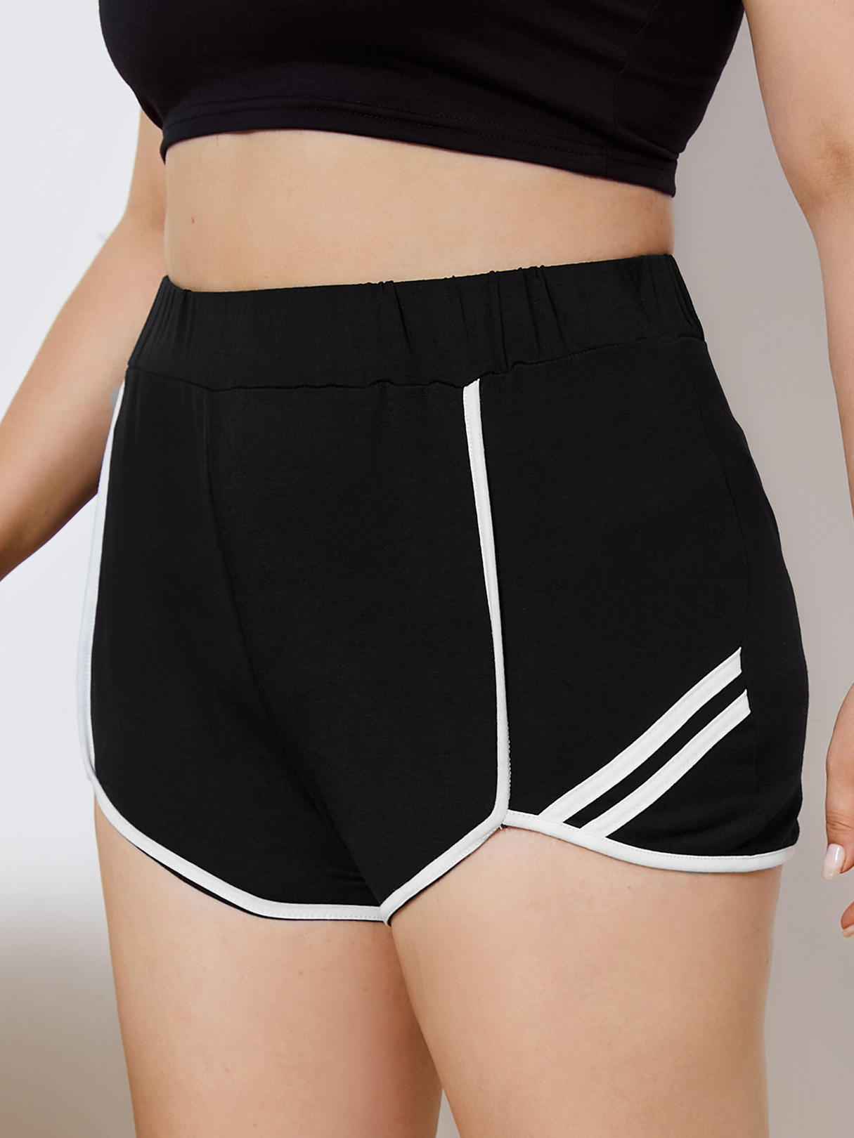 Plus Size Black Striped Patchwork Shorts