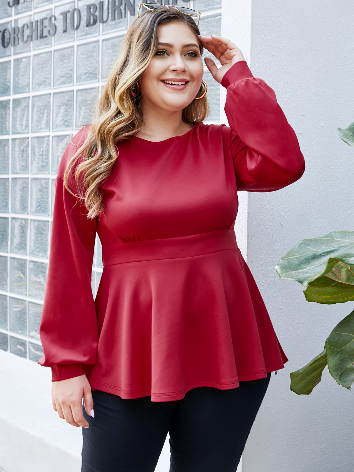 Yoins Plus Size Burgundy Ruffle Trim Tee