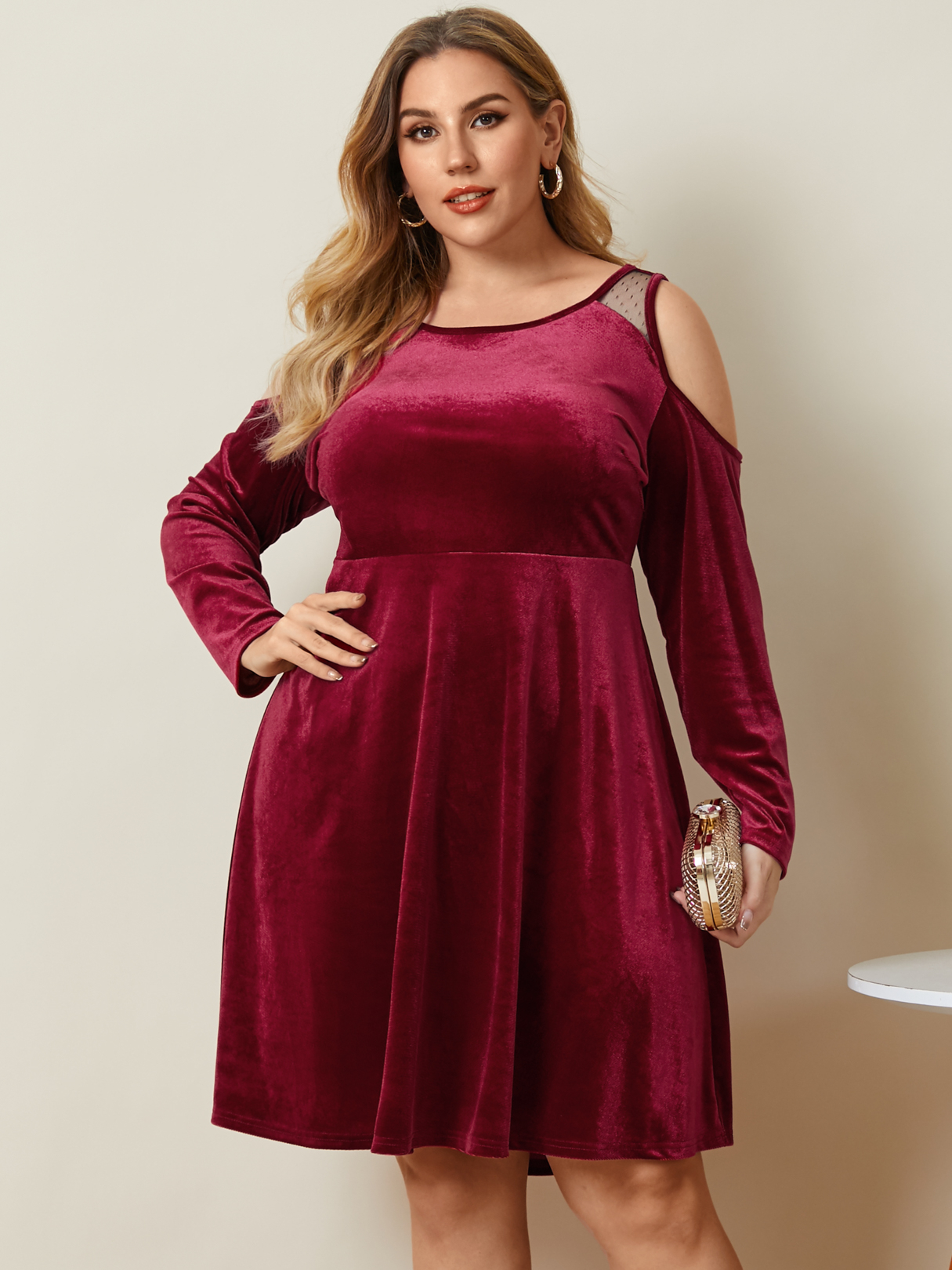 YOINS Plus Size Halloween Cold Shoulder Long Sleeves Mini Dress