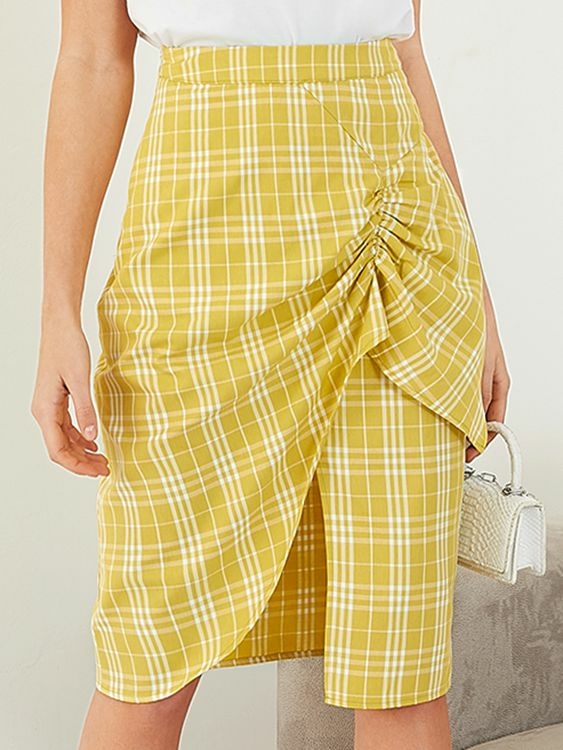 YOINS Plaid Ruched Asymmetrical Hem Midi Skirt