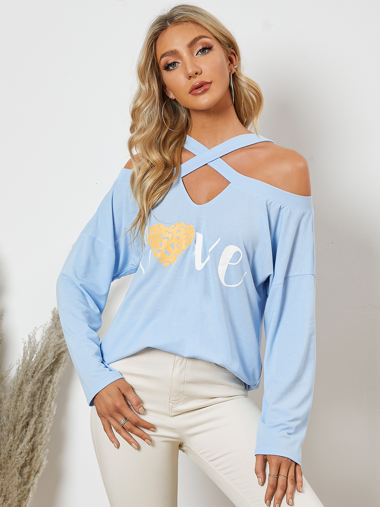 YOINS Blue Criss-cross Letter Print Cold Shoulder Tee