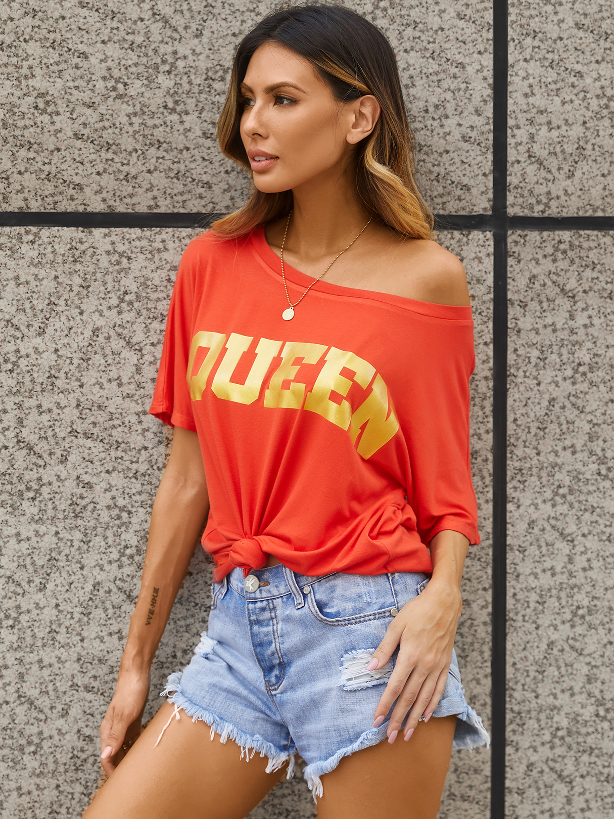 YOINS Letter Round Neck Short Sleeves Tee