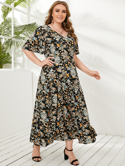 Plus Size V-neck Floral Print Short Sleeves Maxi Dress