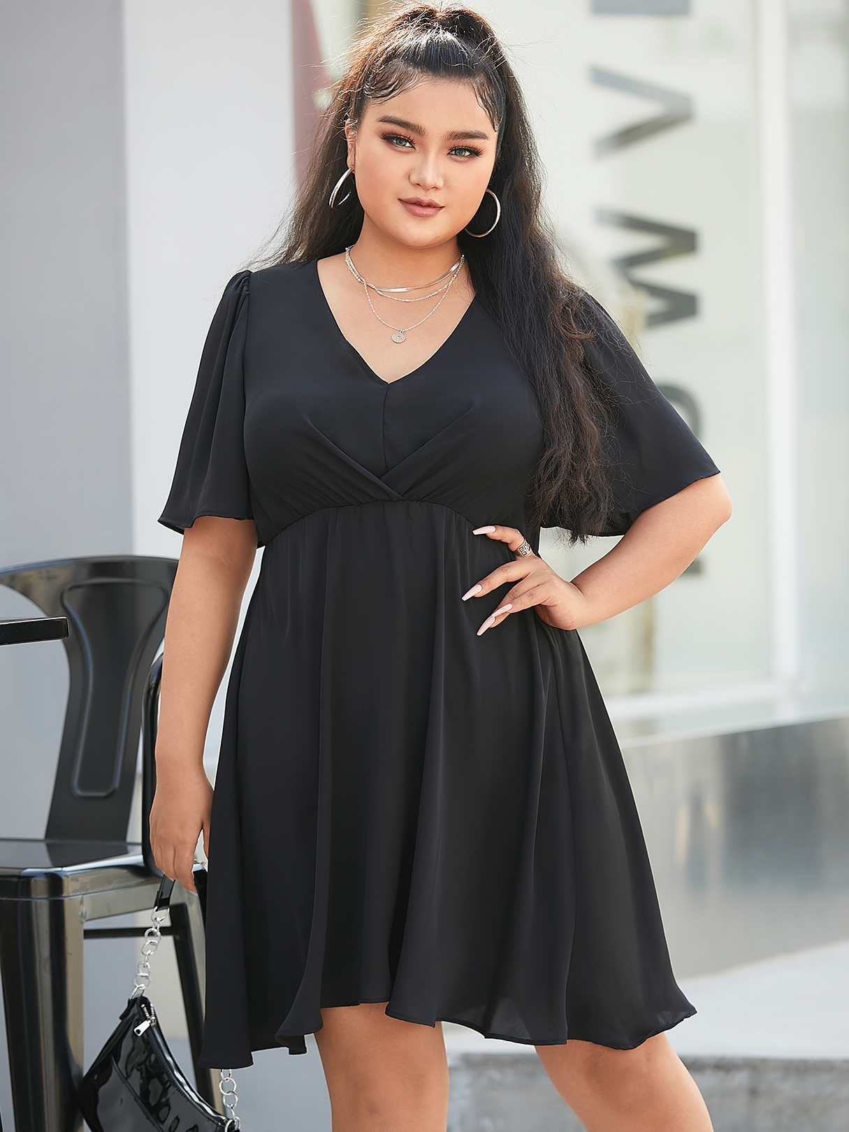 YOINS Plus Size V-neck Pleated Design Short Sleeves Mini Dress