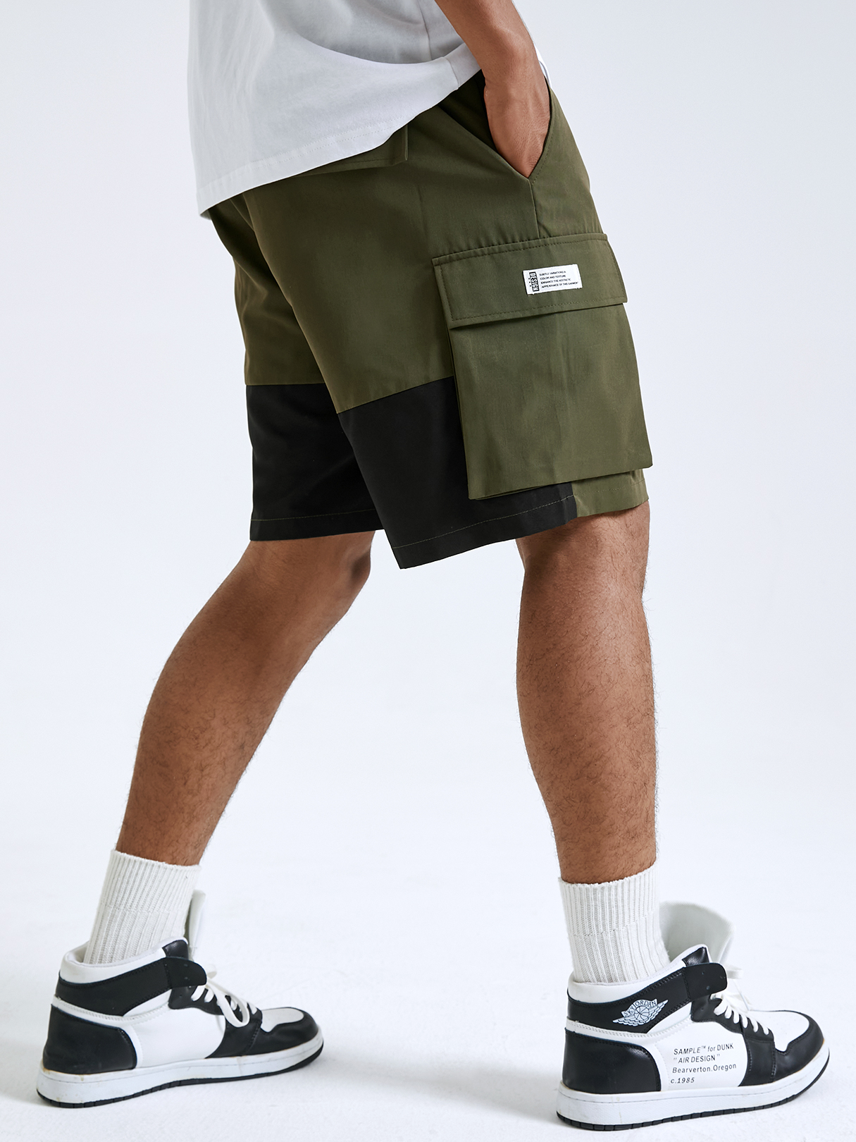 Men Casual Color Block Print Drawstring Waist Cargo Shorts