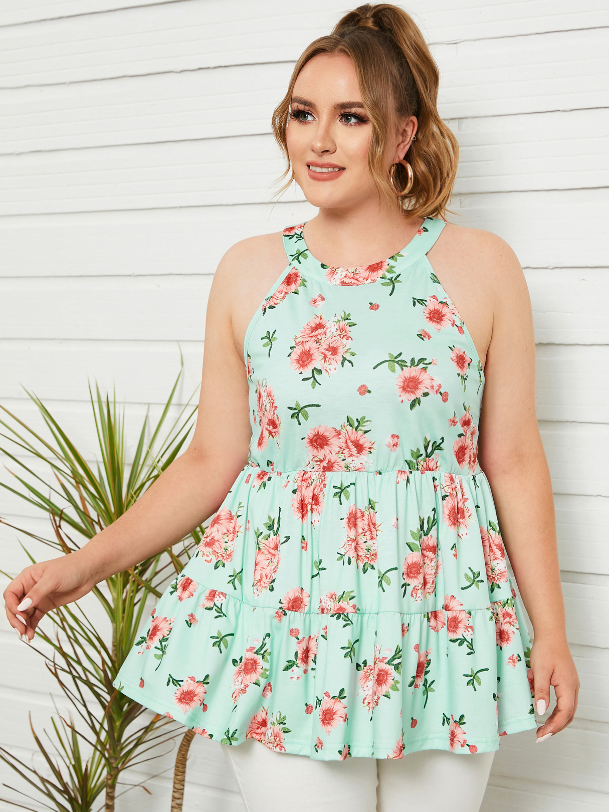 YOINS Plus Size Halter Floral Print Button Keyhole Design Sleeveless Cami