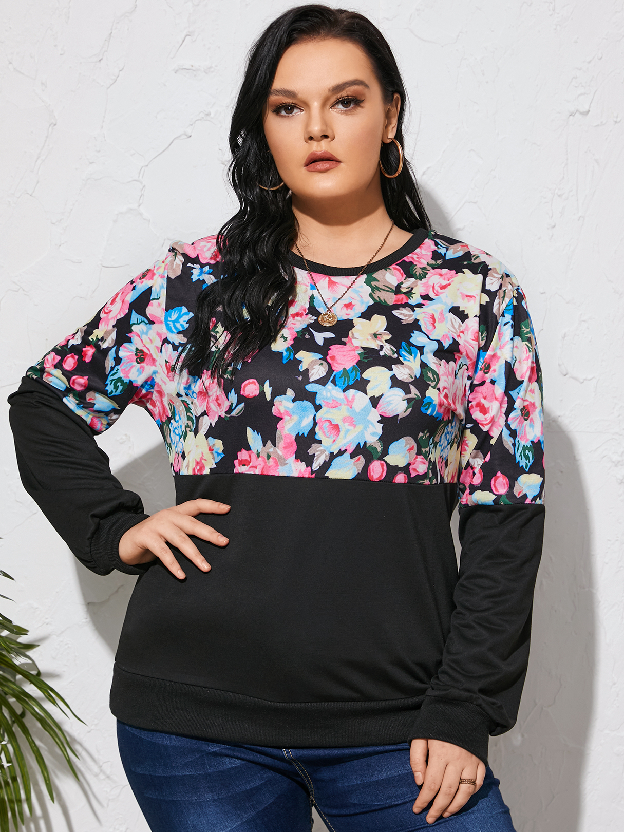 Plus Size Floral Print Patchwork Design Long Sleeves Sweatshirt
