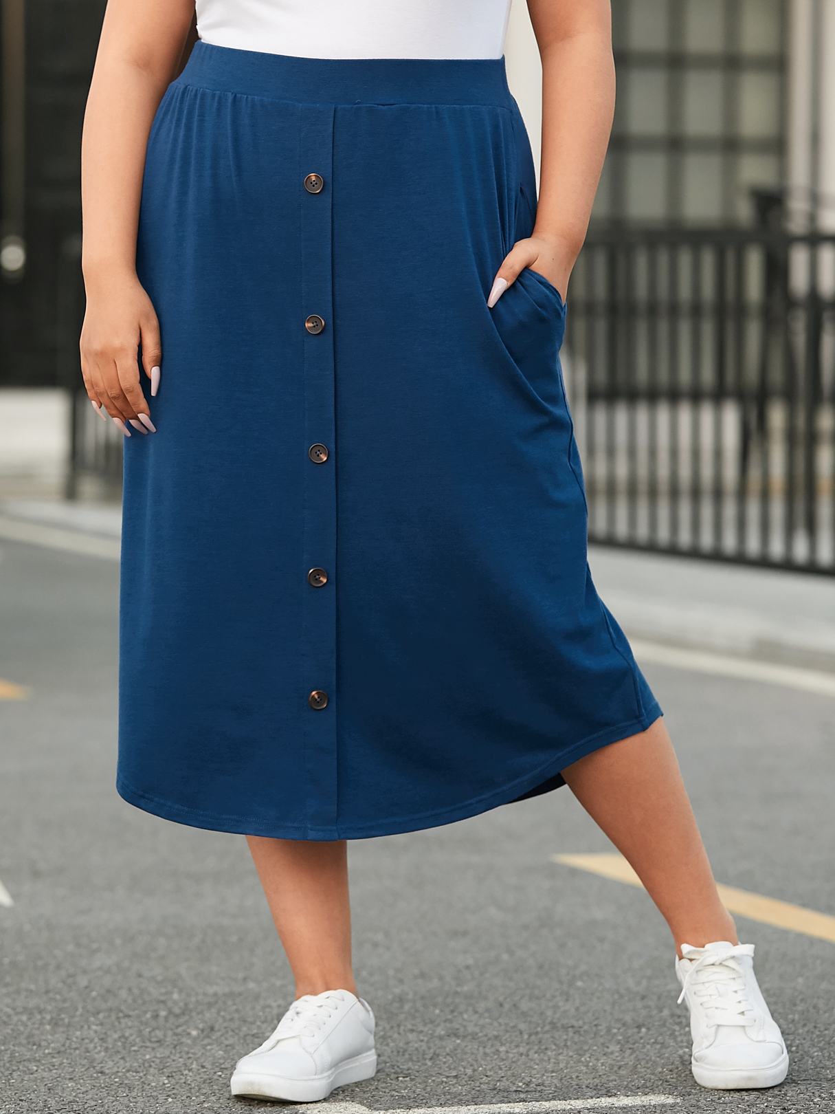 YOINS Plus Size Side Pockets Button Design Skirt