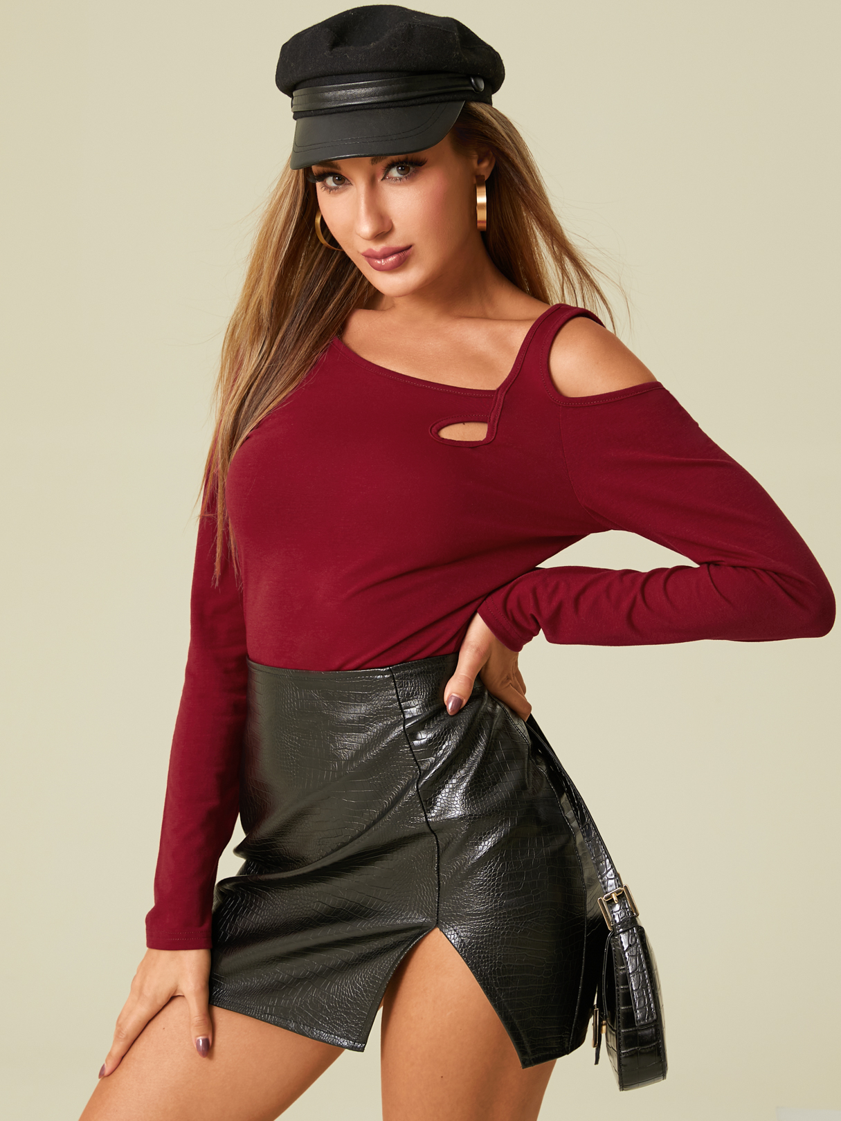 YOINS BASICS Women One shoulder Plain Hollow Design Tees