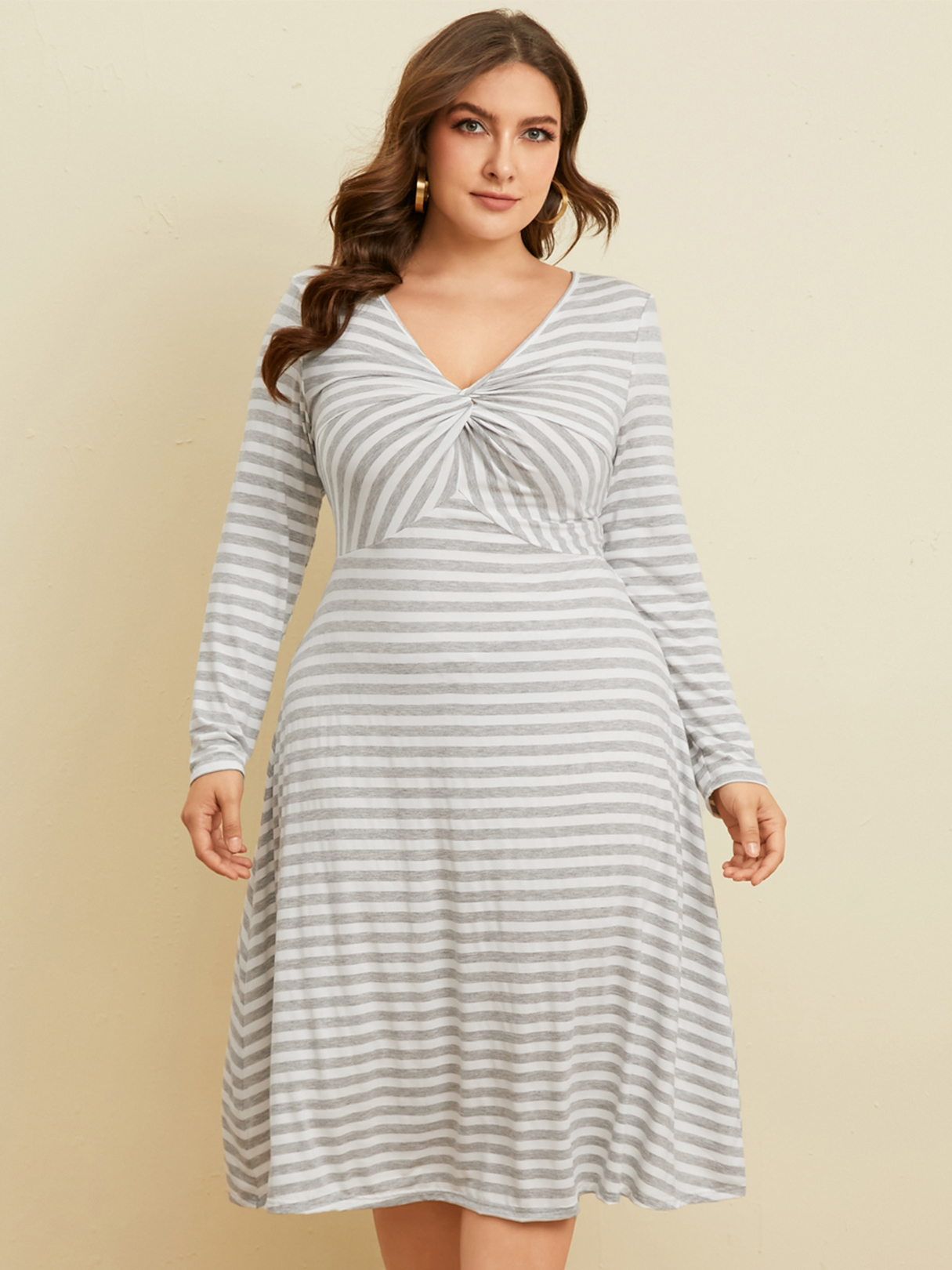 YOINS Plus Size V-neck Striped Twist Long Sleeves Dress
