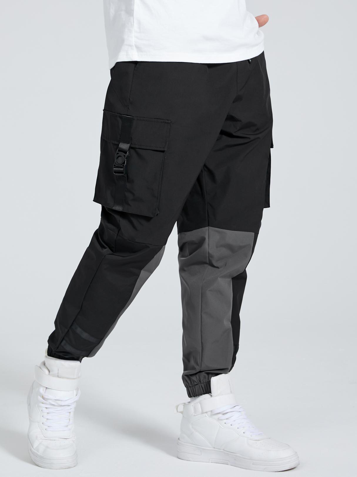Men Casual Color Block Splicing Drawstring Waist Cargo Pants