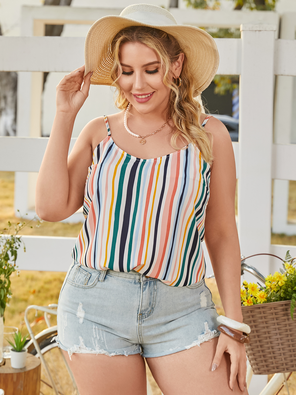 Plus Size Striped Backless Design Spaghetti Strap Sleeveless Cami