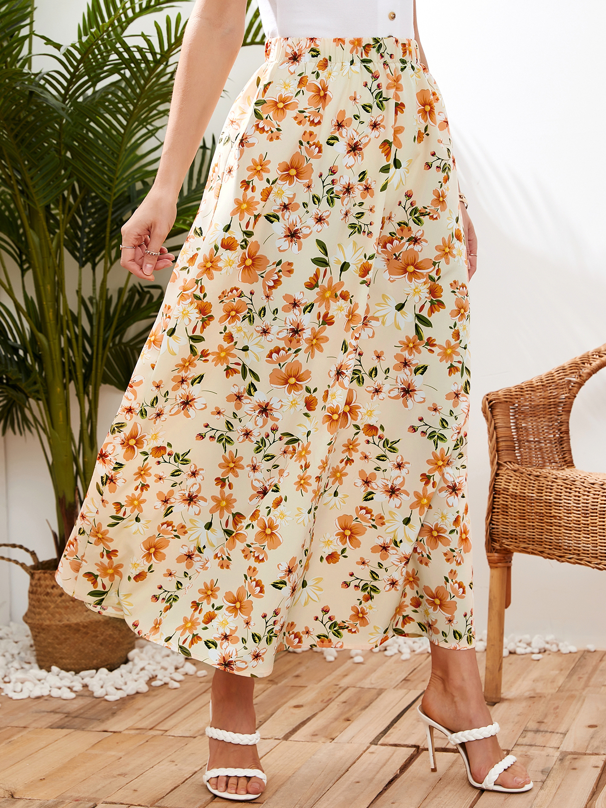 YOINS White Floral Print Maxi Skirt