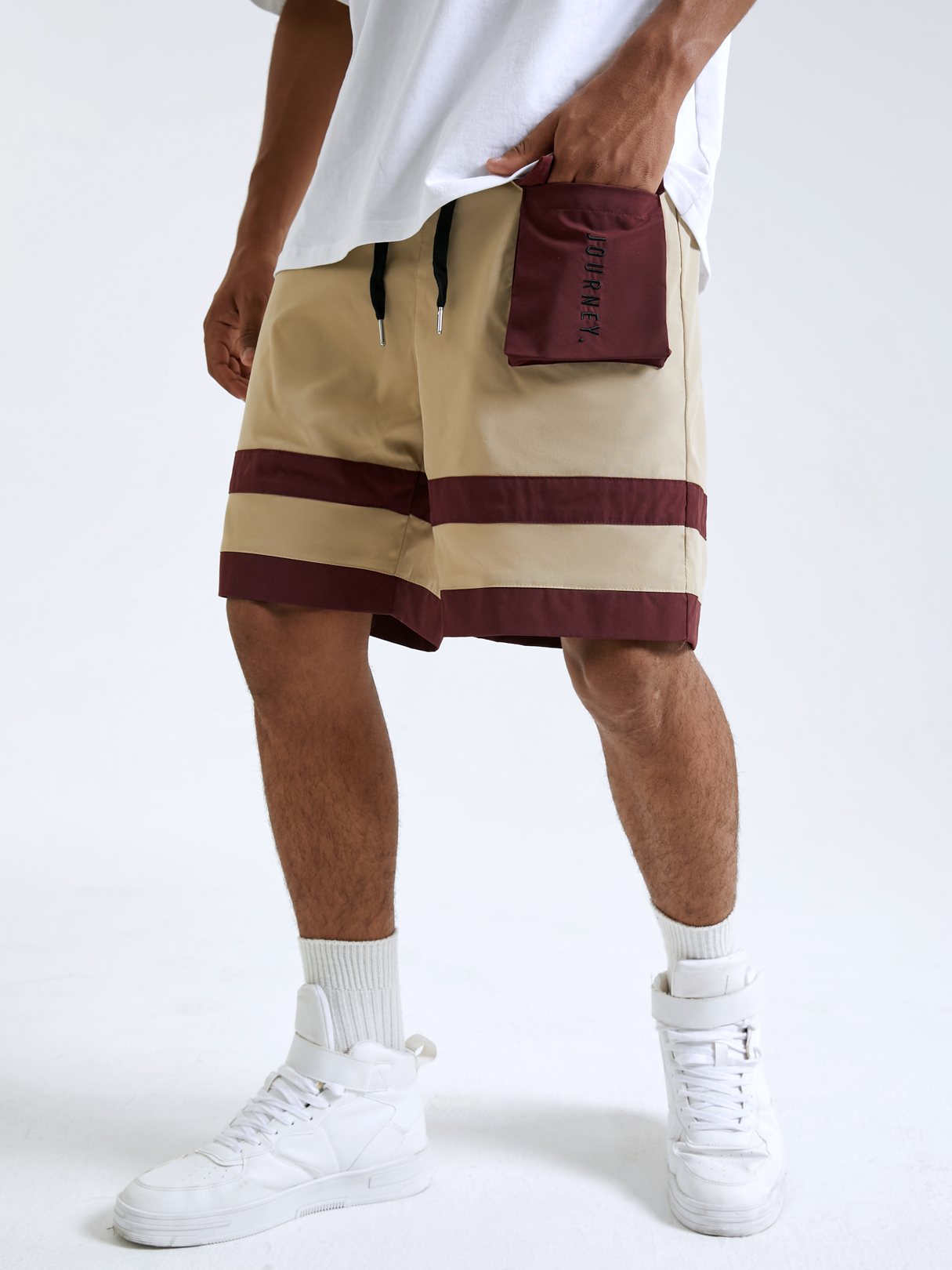 Men Casual Color Block Print Drawstring Waist Shorts