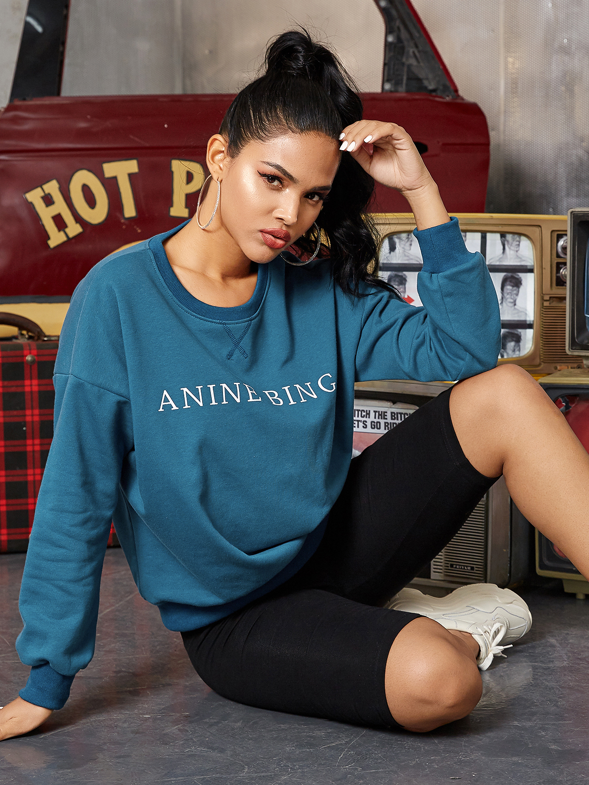YOINS Lake Blue Letter Pattern Round Long Sleeves Sweatshirt