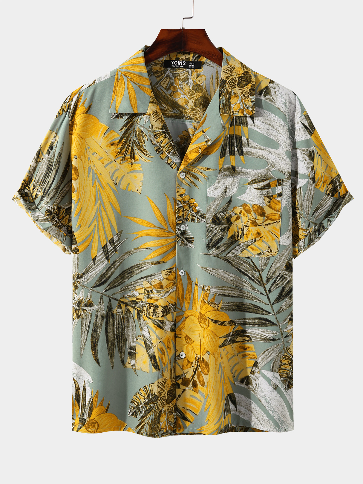 Men Tropical Print Pocket Short Sleeves Shirt