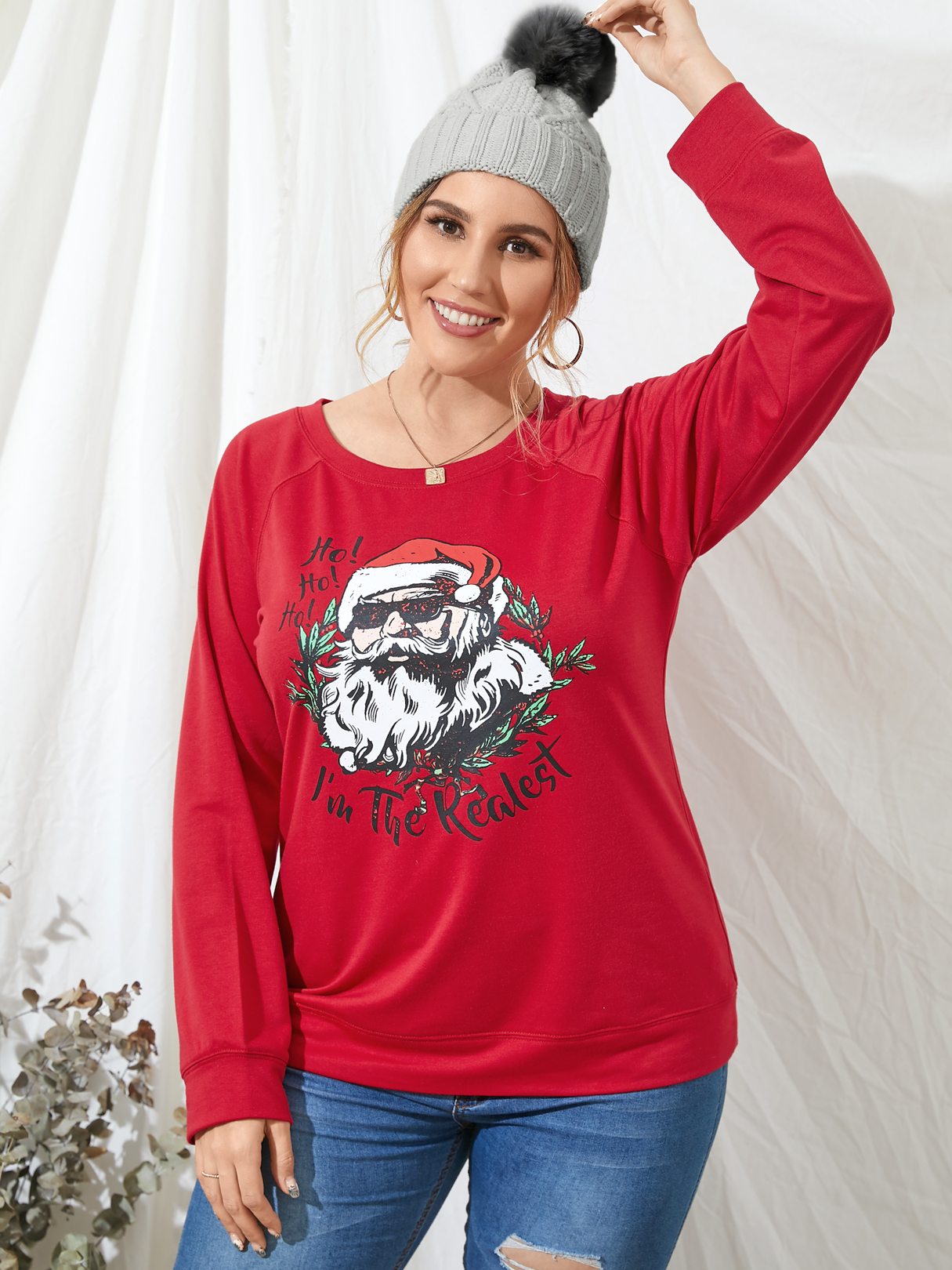 YOINS Plus Size Round Neck Graphic Christmas Long Sleeves Tee