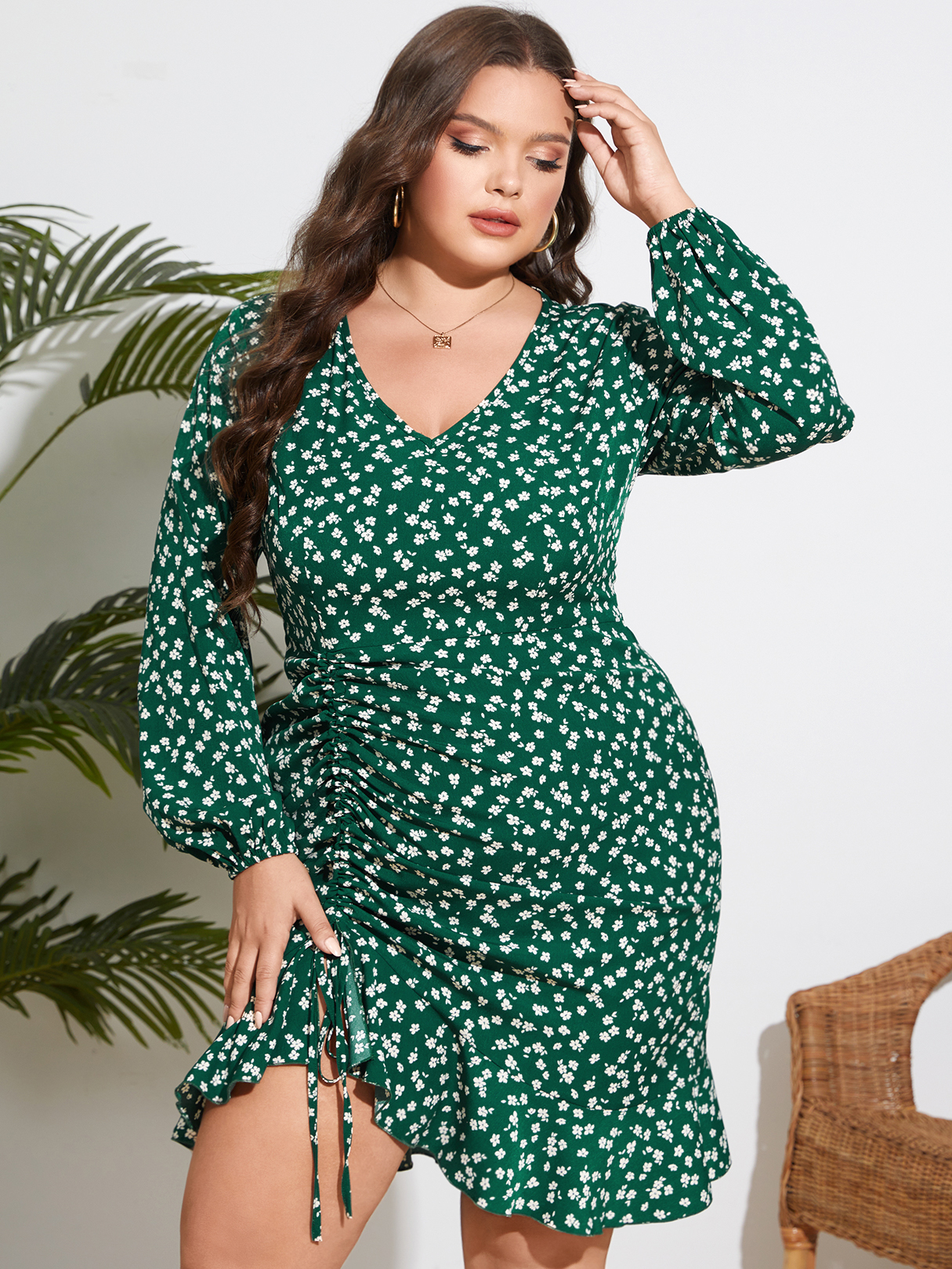 YOINS Plus Size V-neck Calico Drawstring Long Sleeves Dress