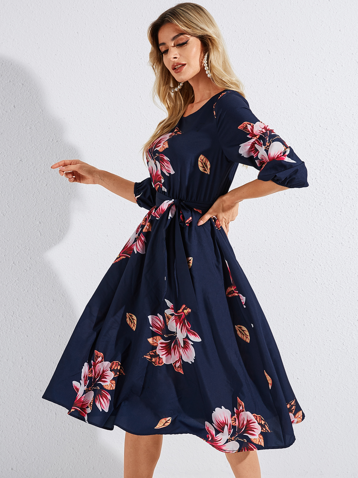 YOINS Navy Belted Random Floral Print Round Neck Long Sleeves Dress
