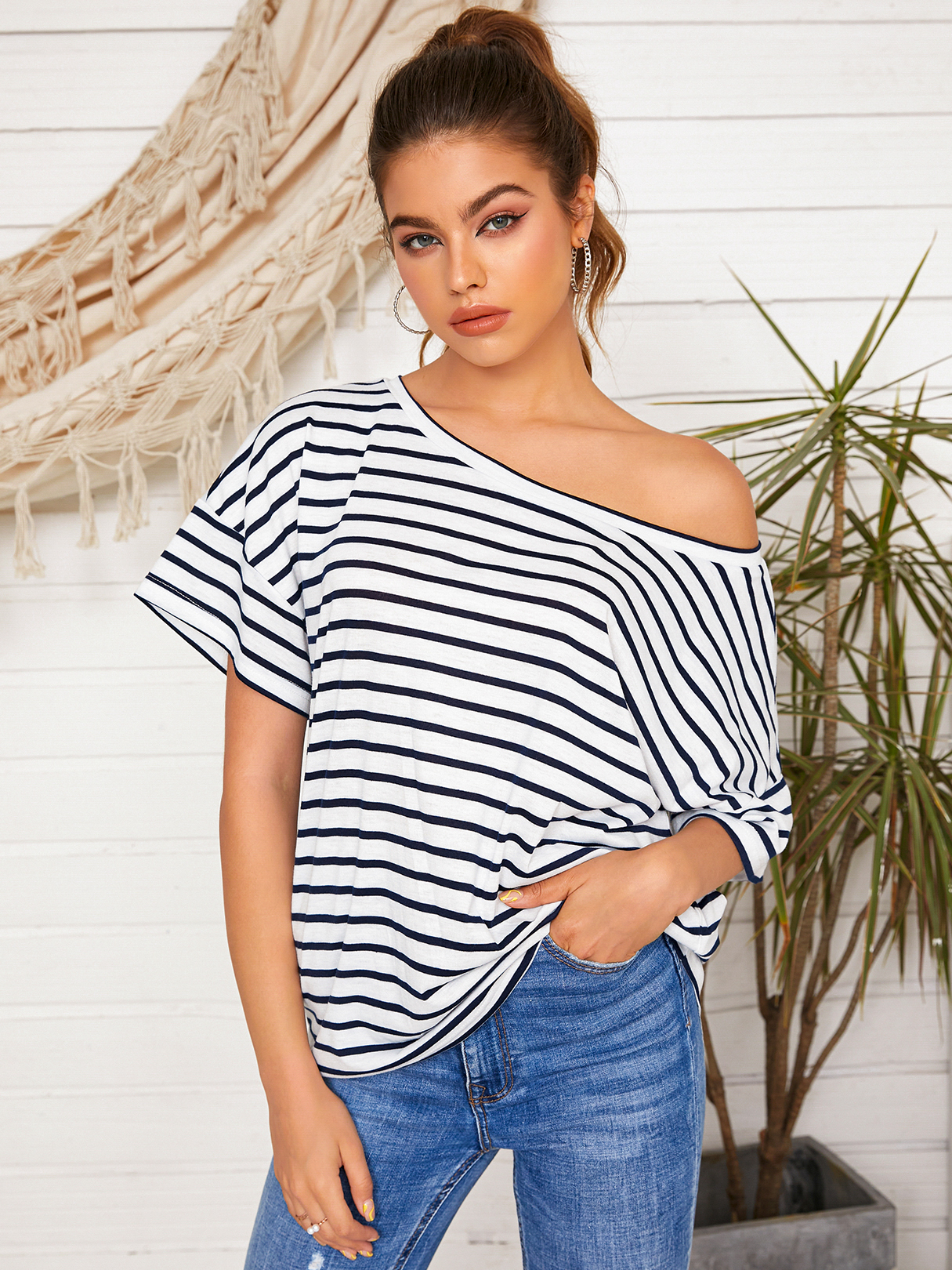 YOINS Striped Round Neck Short Sleeves Tee