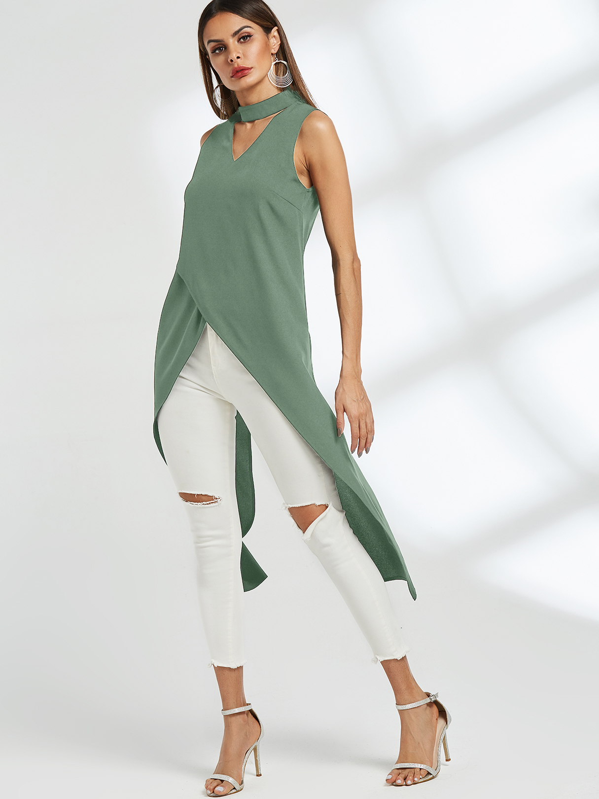 Green Choker Neck V-cut Cross Dip Hem Tank Top