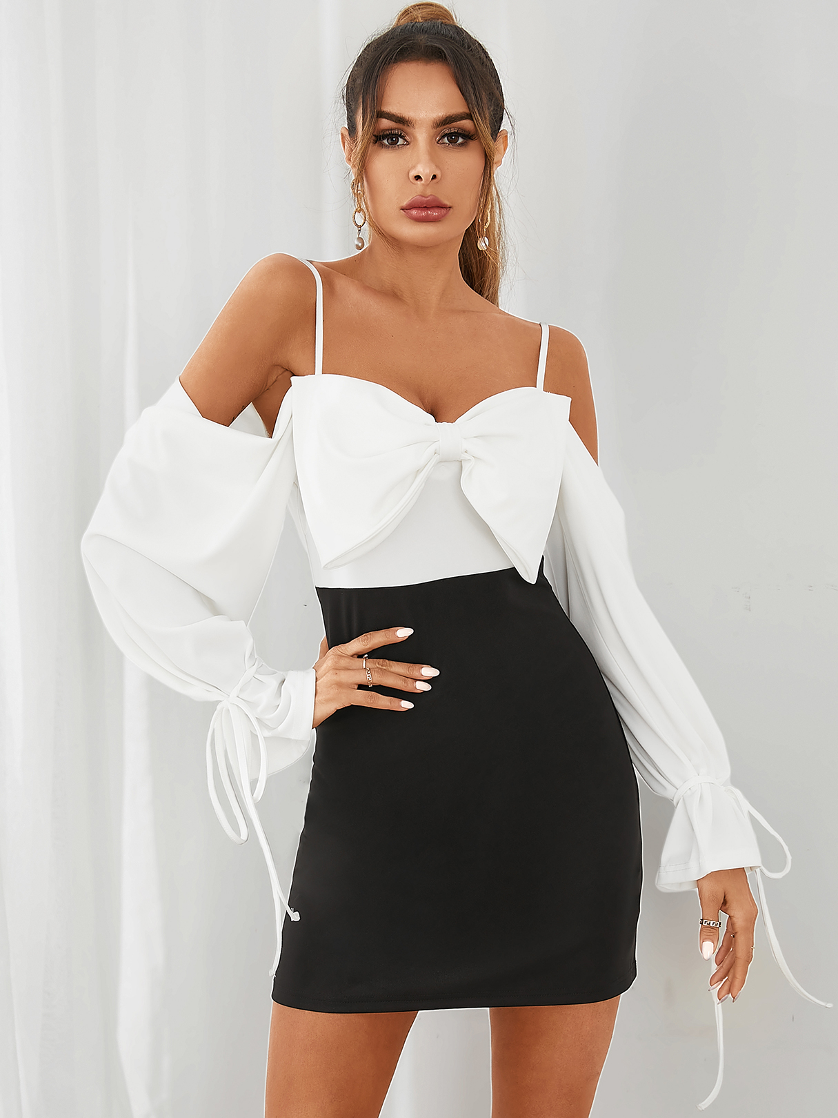 YOINS Patchwork Cold shoulder Bowknot Tie-up At Cuffs Mini Dress
