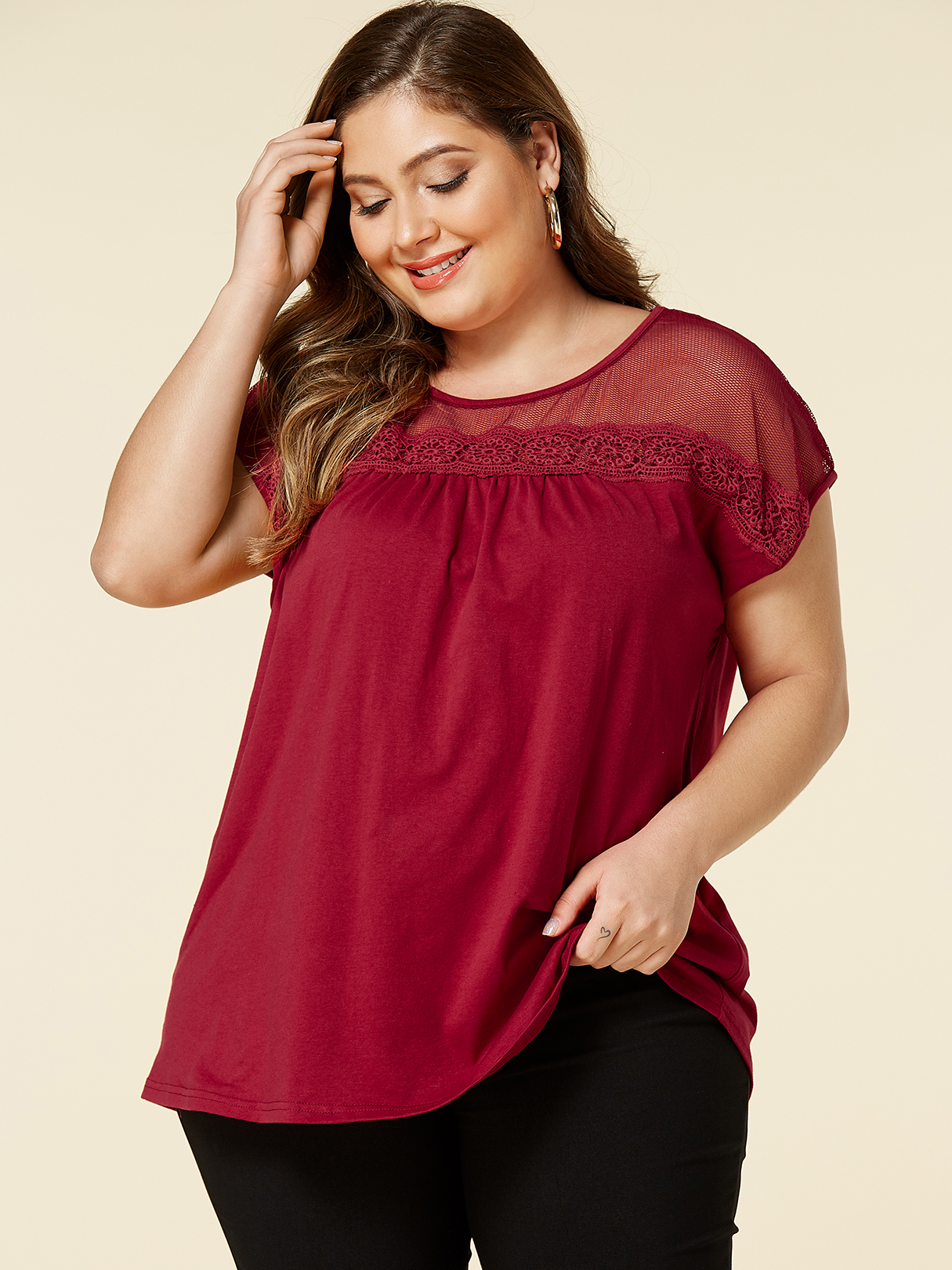 YOINS Plus Size Burgundy Fishnet Round Neck Short Sleeves Tee