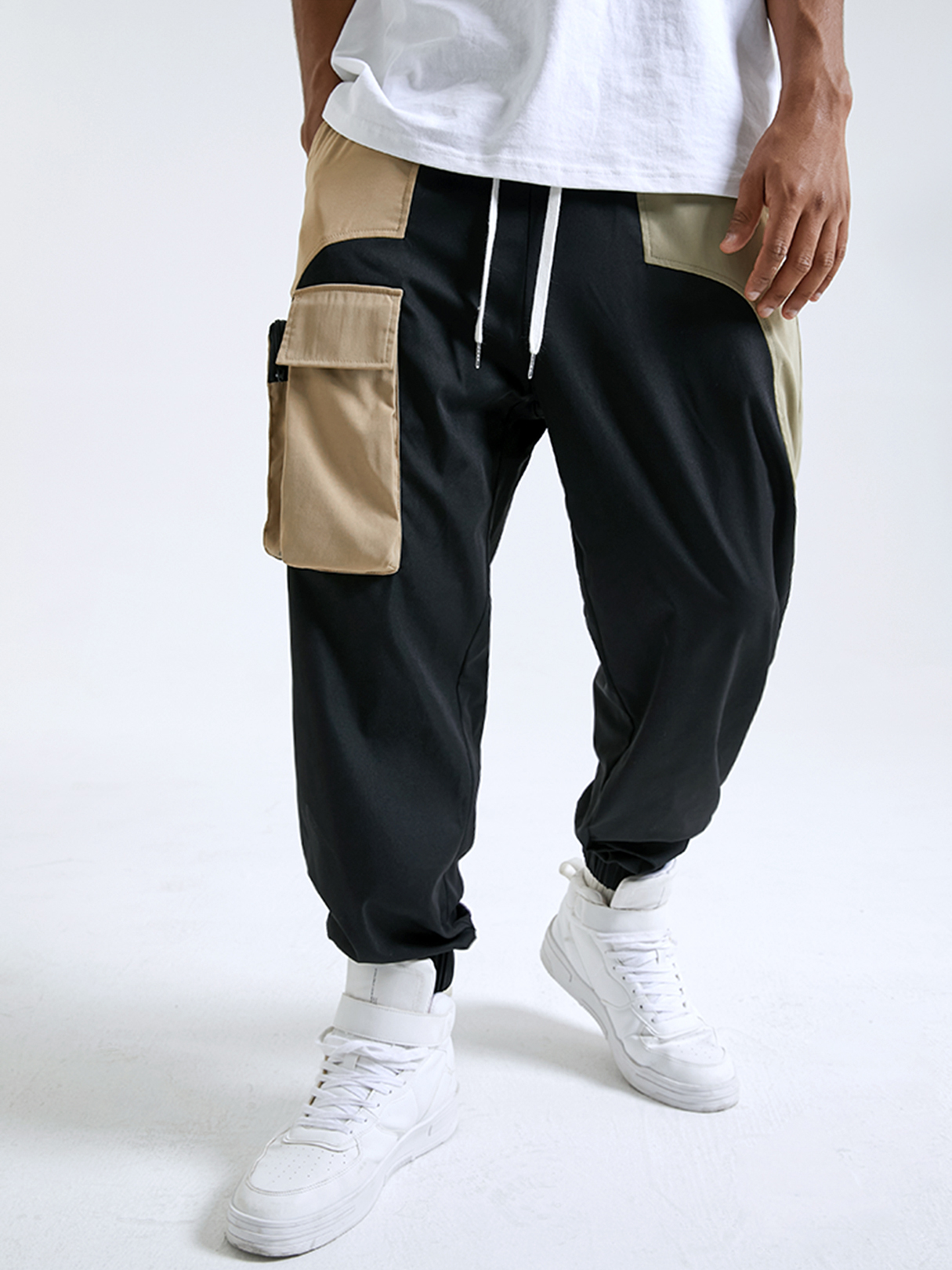 Men Casual Color Block Splicing Flap Pocket Cargo Pants