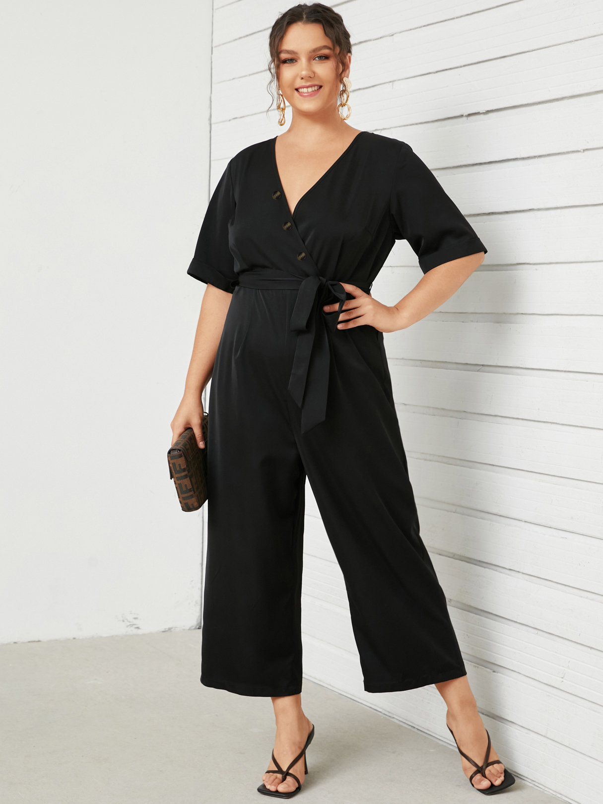 YOINS Plus Size V-neck Belt Design Button Design Half Sleeves Jumpsuit