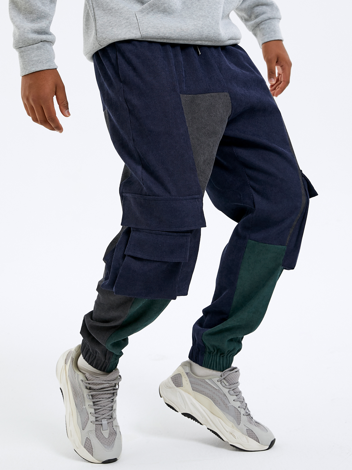 Men Retro Color Block Corduroy Drawstring Waist Cargo Pants
