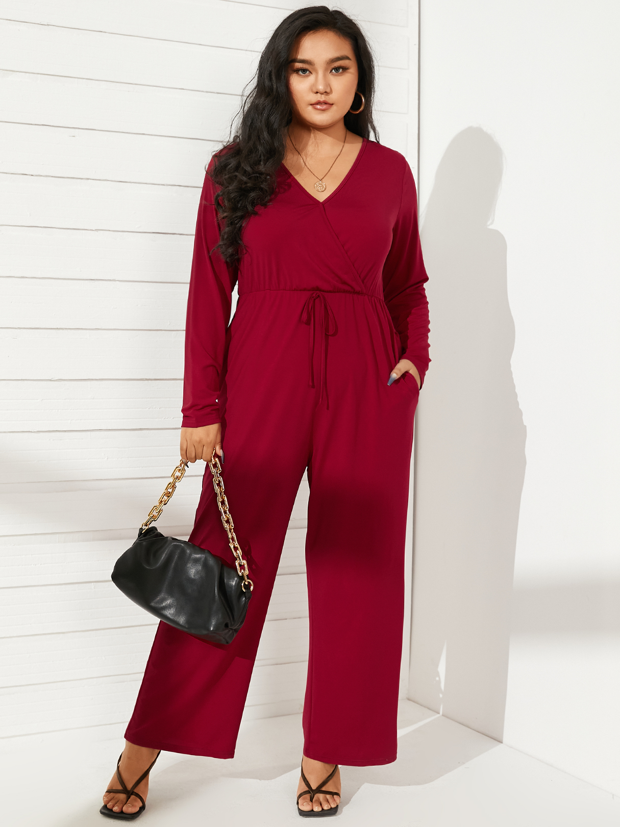YOINS Plus Size V-neck Side Pockets Wide Leg Long Sleeves Jumpsuit