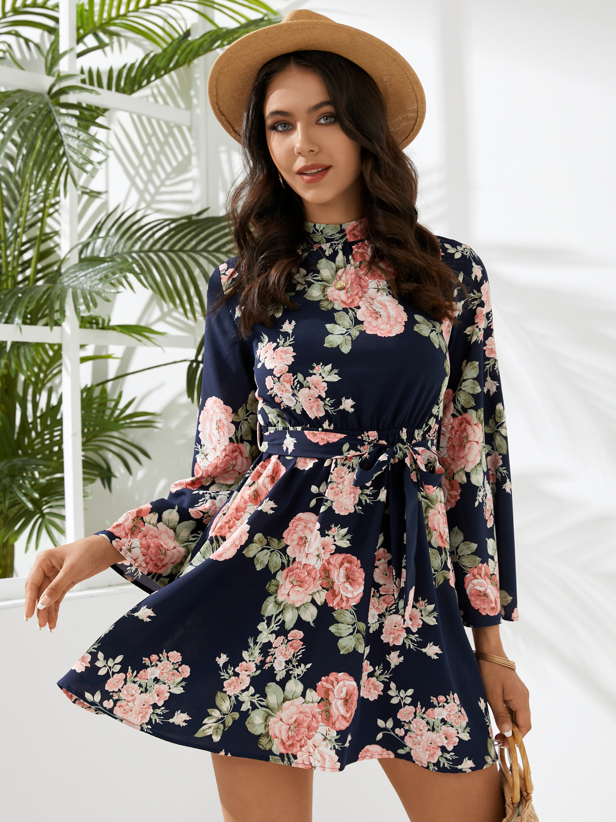YOINS Navy Crew Neck Floral Print Backless Long Sleeves Mini Dress