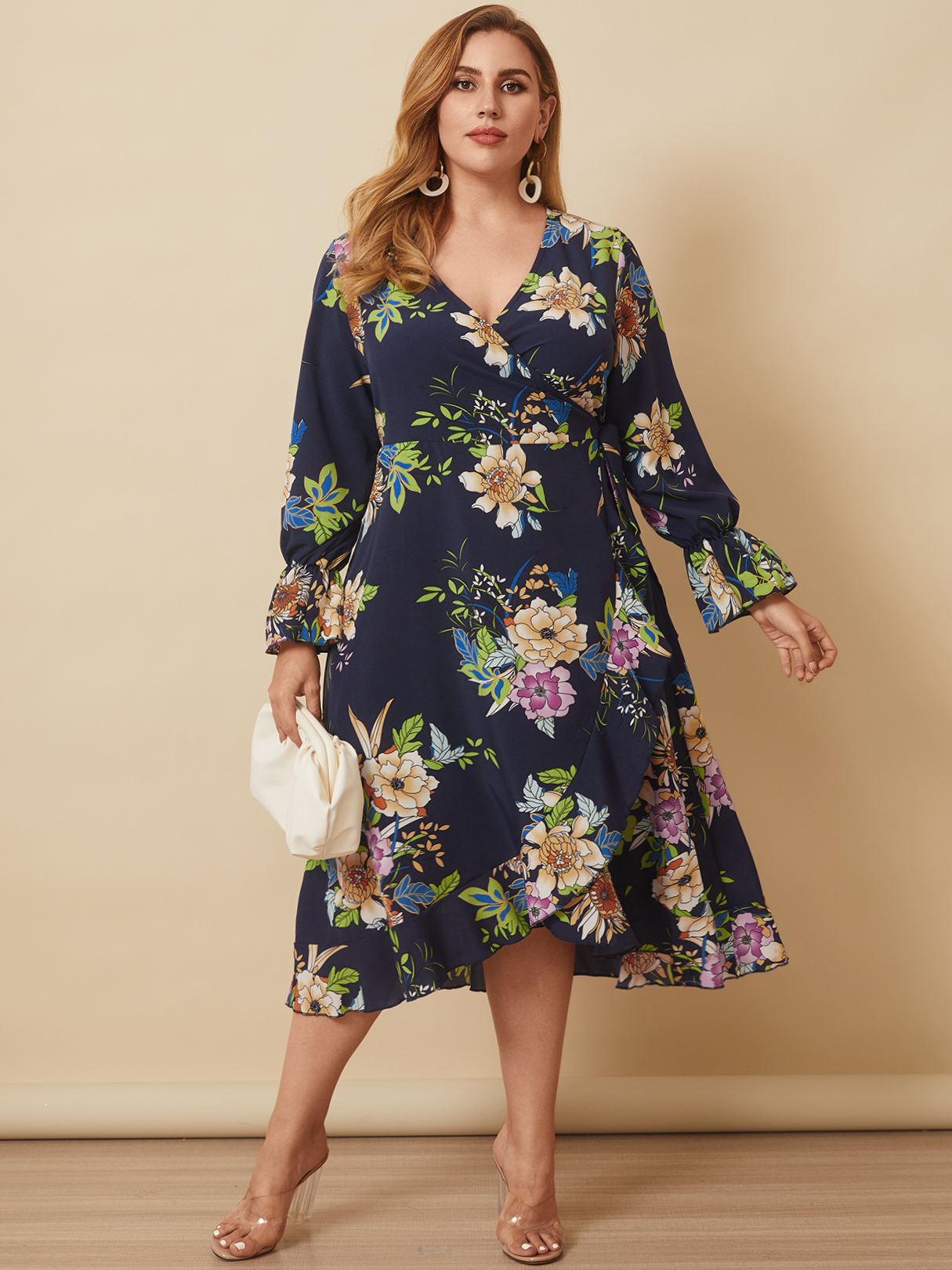 Plus Size V-neck Tie-up Design Wrap Design Long Sleeves Dress
