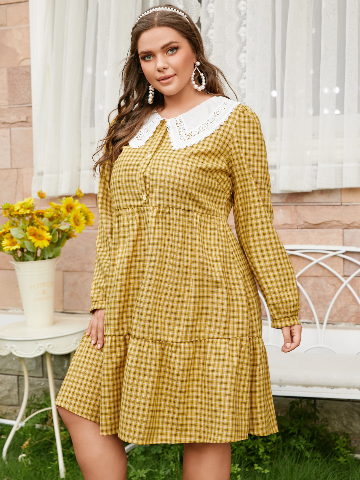 YOINS Plus Size Lapel Collar Plaid Button Design Lace Long Sleeves Dress