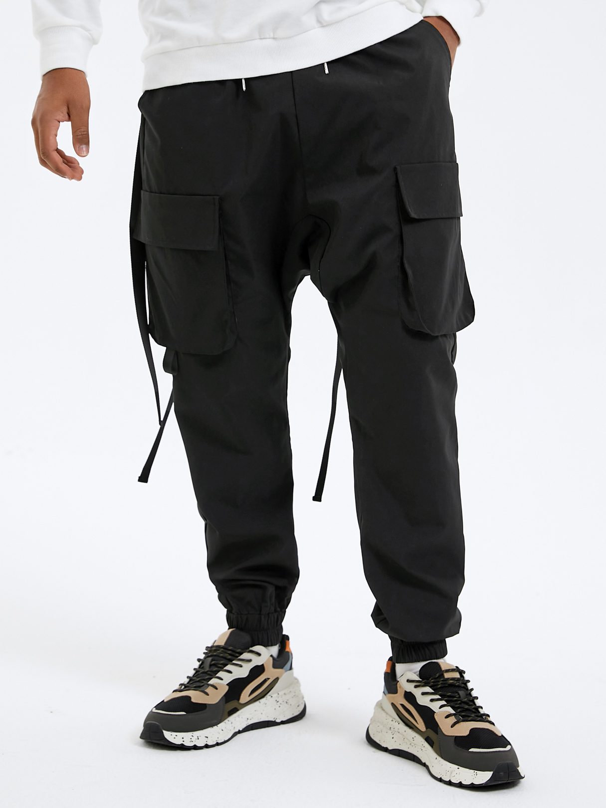 Men Black Ribbon Design Harem Casual Pants