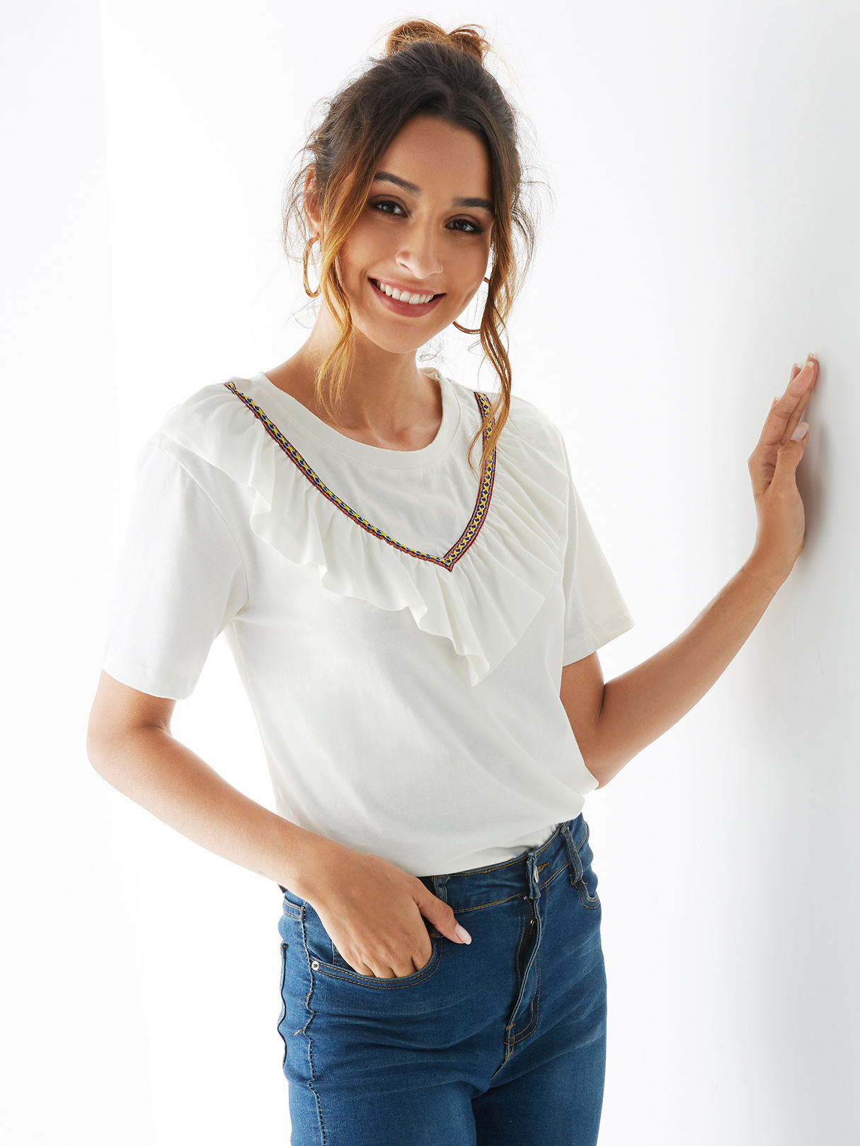 YOINS White Tribal Knitting Round Neck Short Sleeves Tee
