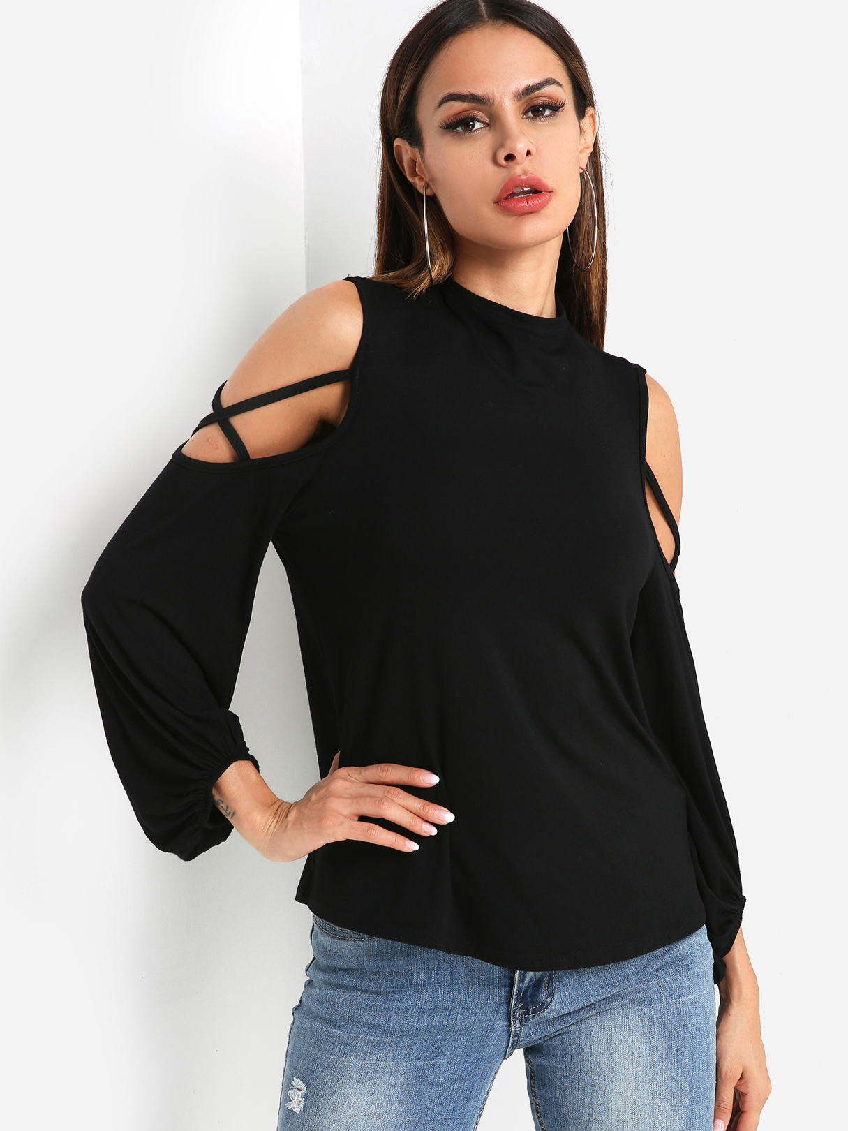 Black Round Neck Cold Shoulder Lantern Sleeves Tee