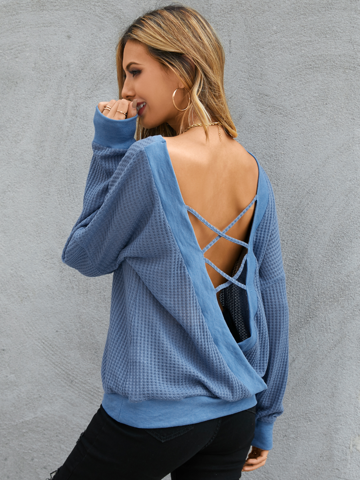 YOINS Backless Design Round Neck Long Sleeves Knit Top