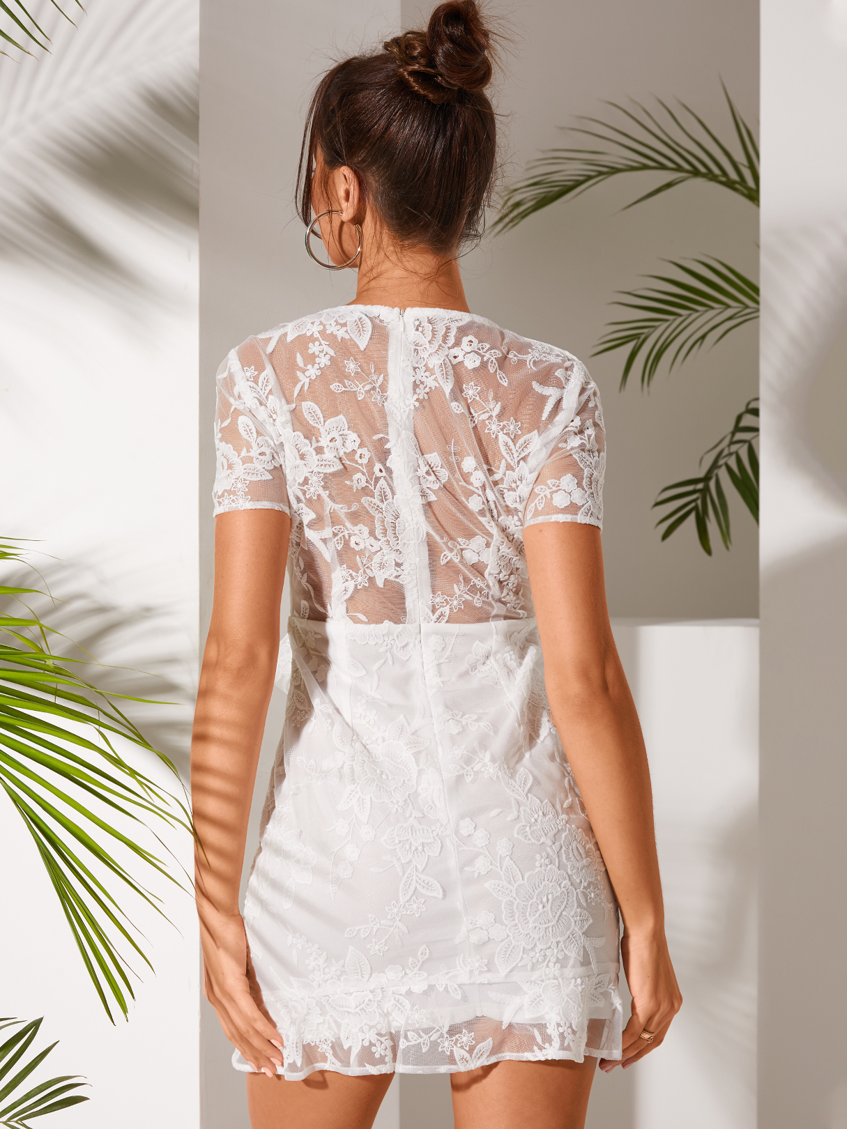Yoins White Embroidery With Lining V-neck Dress